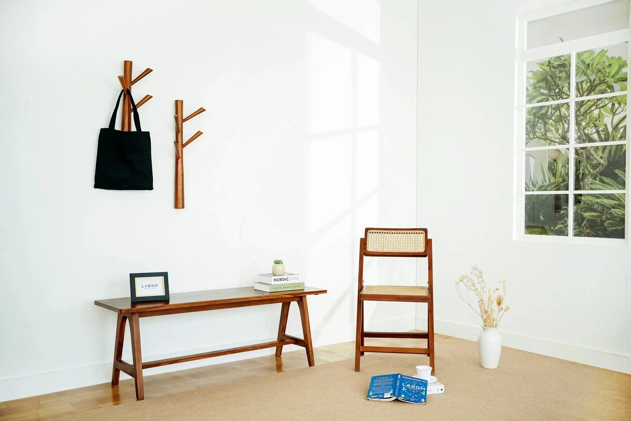 Bangku Panjang Minimalis dari Kayu Jati Bench Seat Lagom Home Store Jati Furnitur Teak Furniture Jakarta