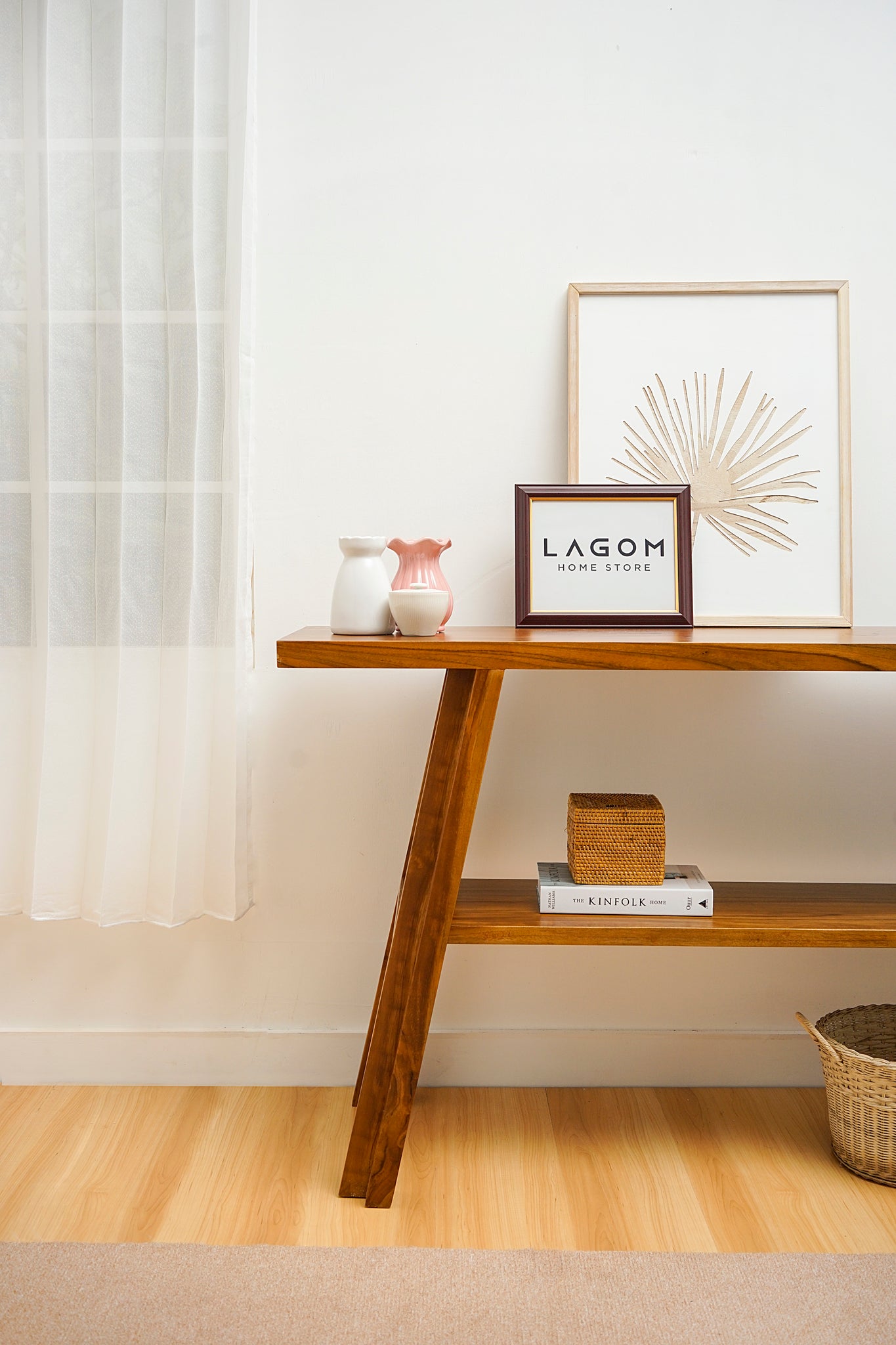 Meja Konsol Minimalis dengan Ekstra Ambalan dari Kayu Jati Console Table Lagom Home Store Jati Furnitur Teak Furniture Jakarta